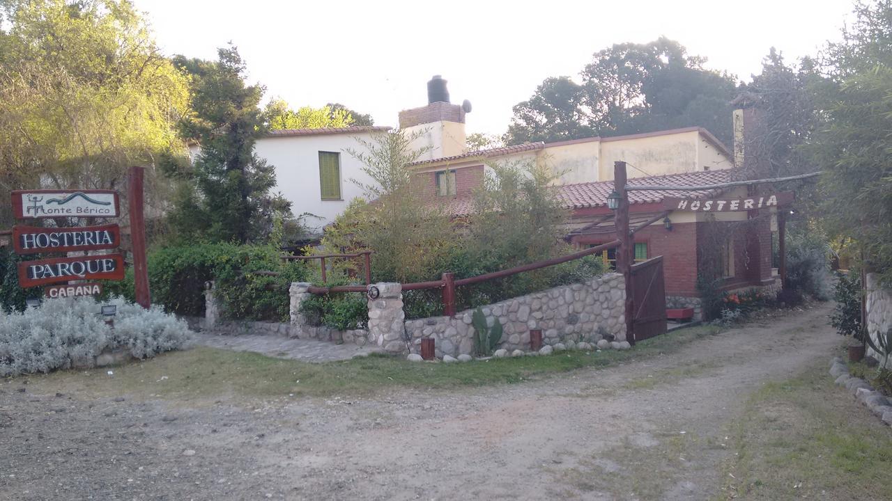 Hosteria Rural Monte Berico Hotel Los Hornillos Buitenkant foto